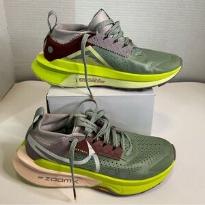 Nike ZoomX Green and Yellow Running Shoes